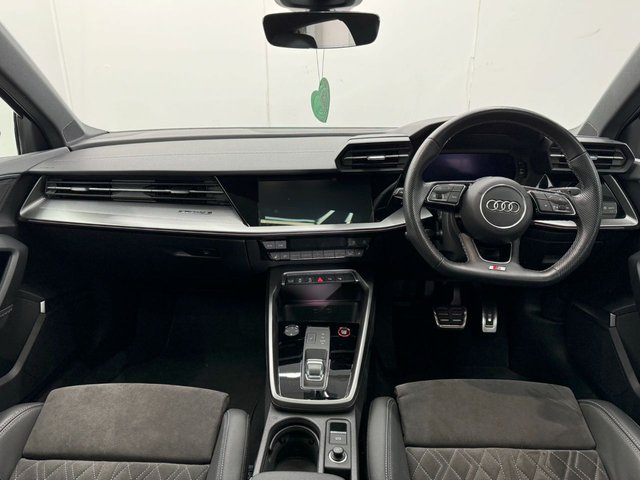 2021 AUDI A3 - Photo 11