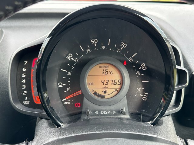 2018 PEUGEOT 108 1.0 COLLECTION TOP 5d 72 BHP - Photo 7