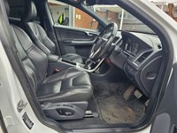 USED 2016 16 VOLVO XC60 2.4 D4 R-DESIGN LUX NAV AWD 5d 187 BHP High Spec Model
