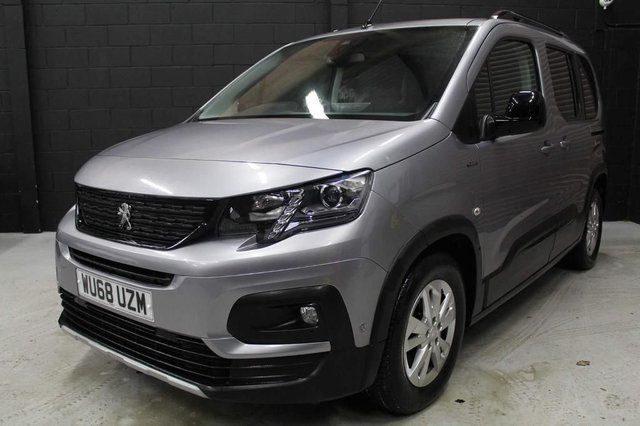 View our PEUGEOT RIFTER