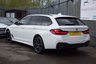 USED 2021 21 BMW 5 SERIES 2.0 520D M SPORT TOURING MHEV 5d 188 BHP PLUS PACK - COMFORT PACK - 20" - HEAD UP - COMFORT SEATS - CAMERA