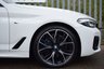USED 2021 21 BMW 5 SERIES 2.0 520D M SPORT TOURING MHEV 5d 188 BHP PLUS PACK - COMFORT PACK - 20" - HEAD UP - COMFORT SEATS - CAMERA