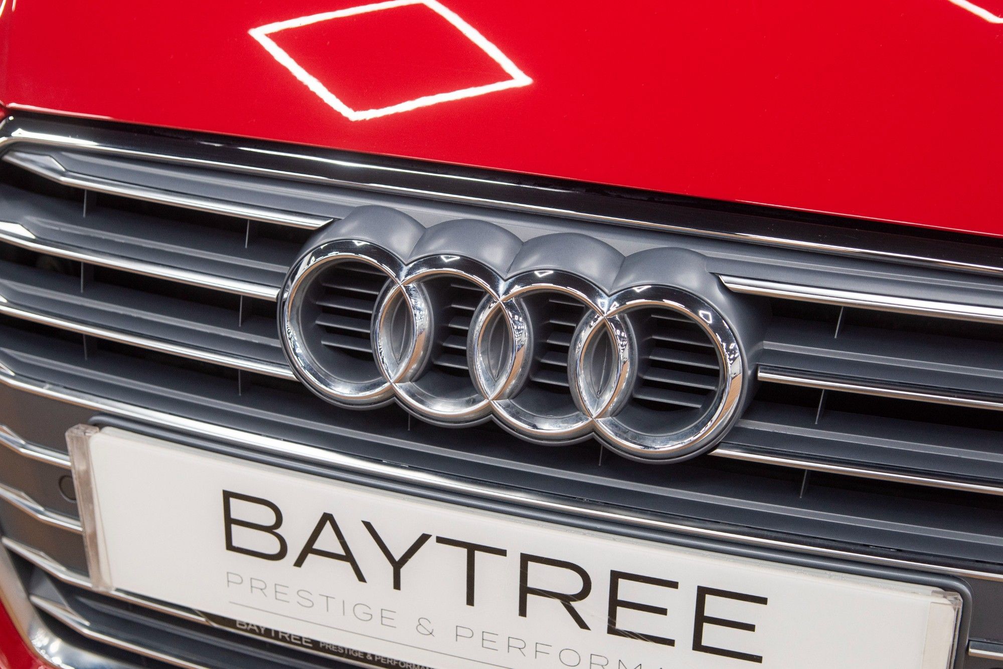USED 2019 19 AUDI A4 2.0 AVANT TFSI SPORT MHEV 