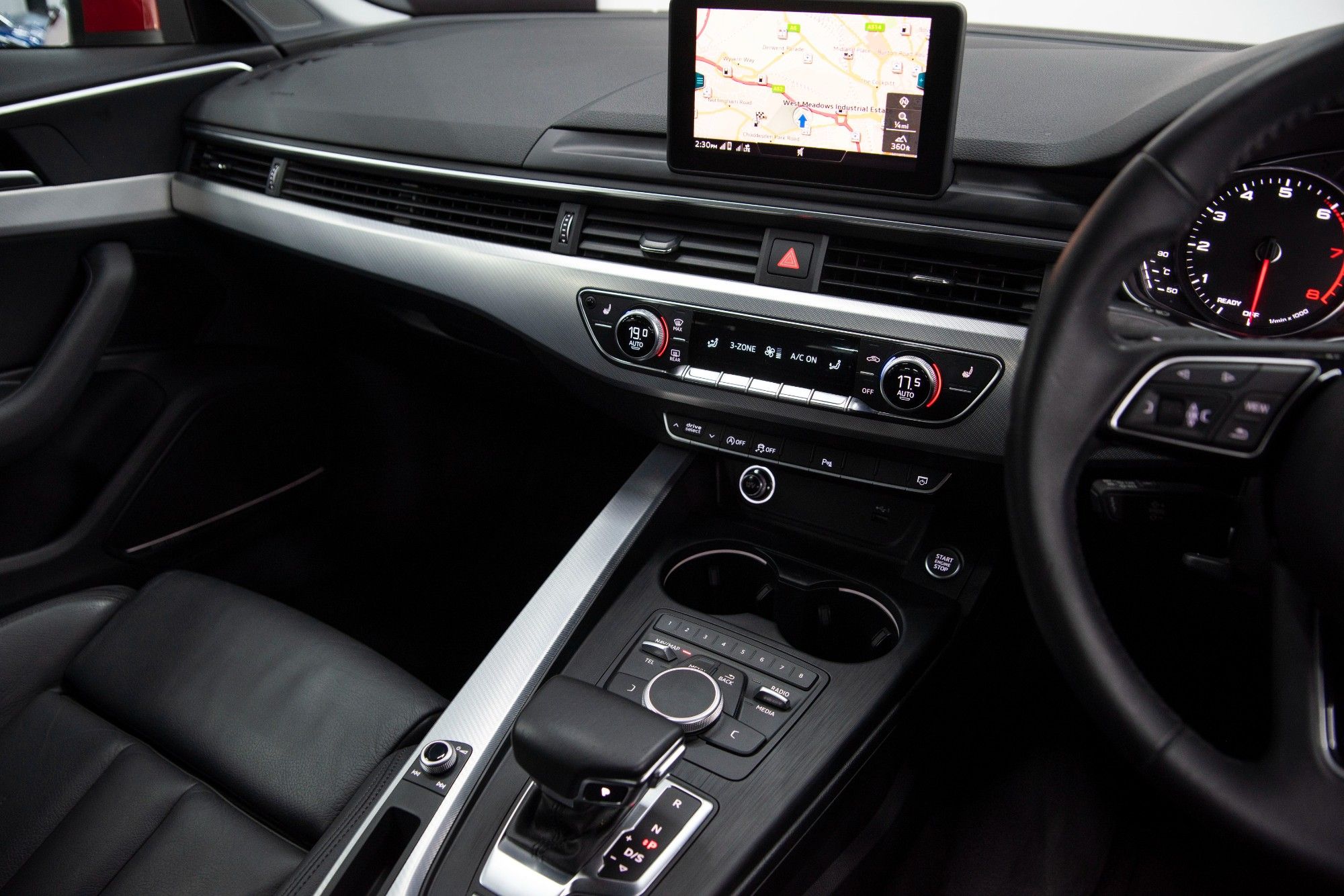 USED 2019 19 AUDI A4 2.0 AVANT TFSI SPORT MHEV 