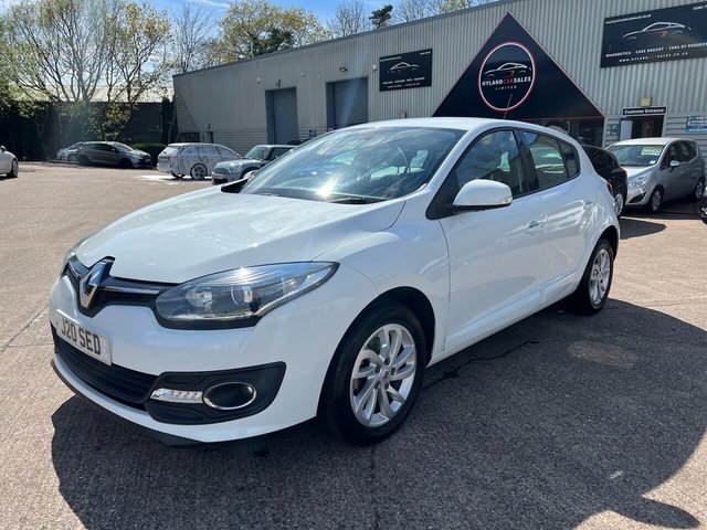 2016 J Renault Megane 1.5 DYNAMIQUE NAV DCI 5d 110 BHP