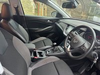 USED 2020 70 VAUXHALL GRANDLAND X 1.5 SRI NAV 5d 129 BHP 