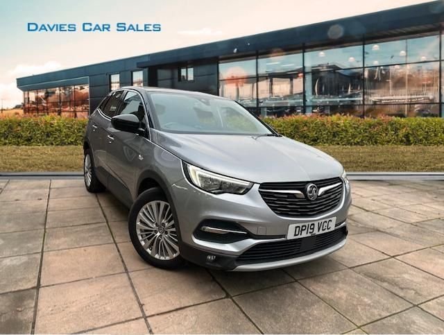 View our Vauxhall Grandland X 1.5 SPORT NAV S/S 5d 129 BHP