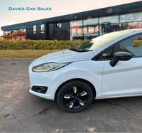 USED 2016 66 FORD FIESTA 1.0 ZETEC WHITE EDITION AUTUMN 5d 99 BHP 