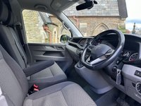 USED 2021 21 VOLKSWAGEN TRANSPORTER 2.0 T30 TDI KOMBI HIGHLINE 148 BHP Buy Online. Nationwide Delivery No VAT NO VAT