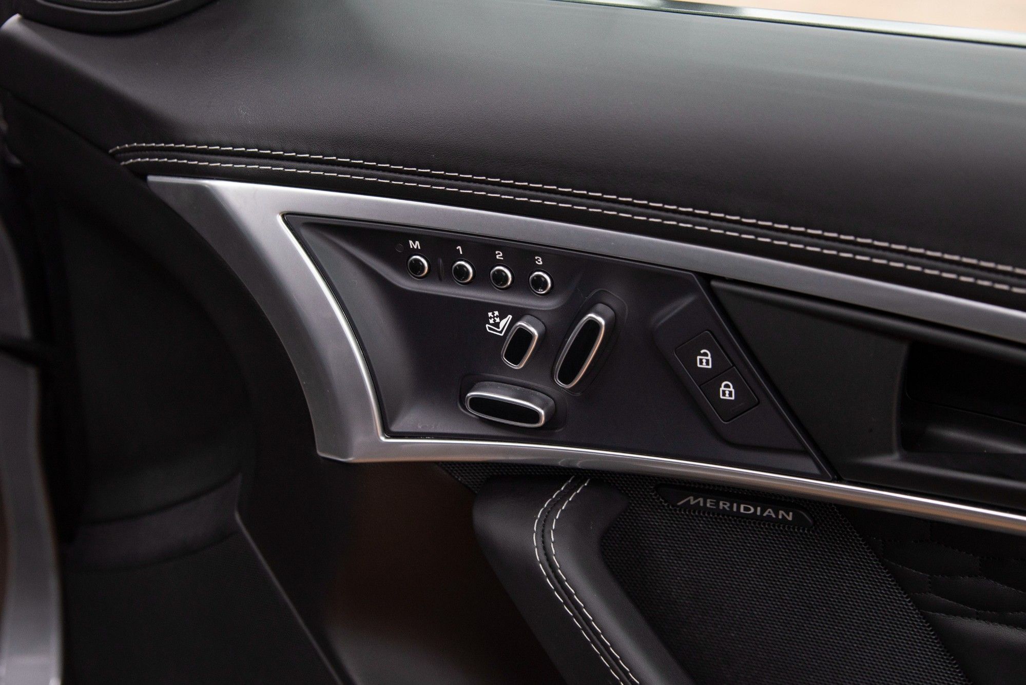 USED 2021 21 JAGUAR F-TYPE 5.0 V8 FIRST EDITION 