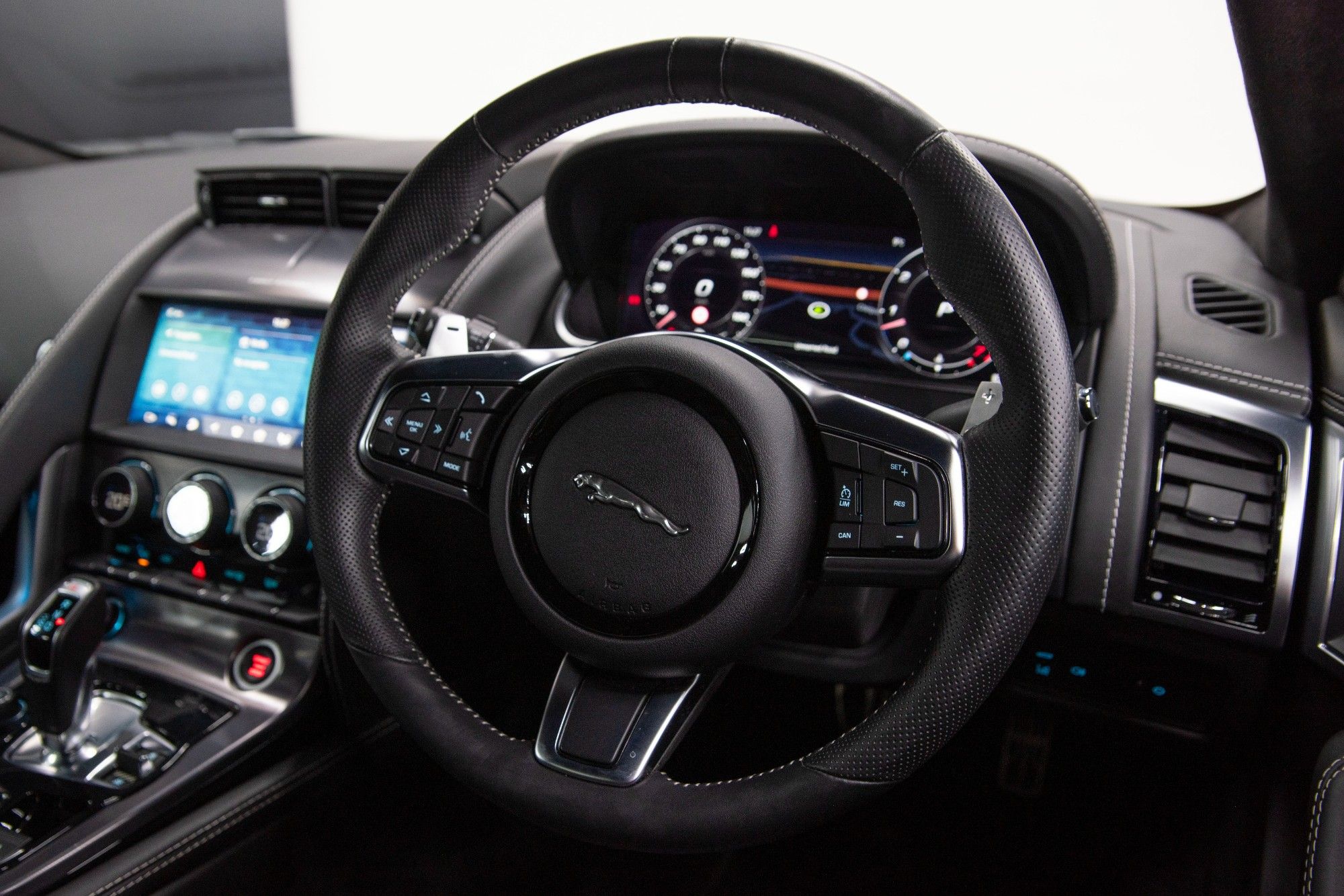 USED 2021 21 JAGUAR F-TYPE 5.0 V8 FIRST EDITION 