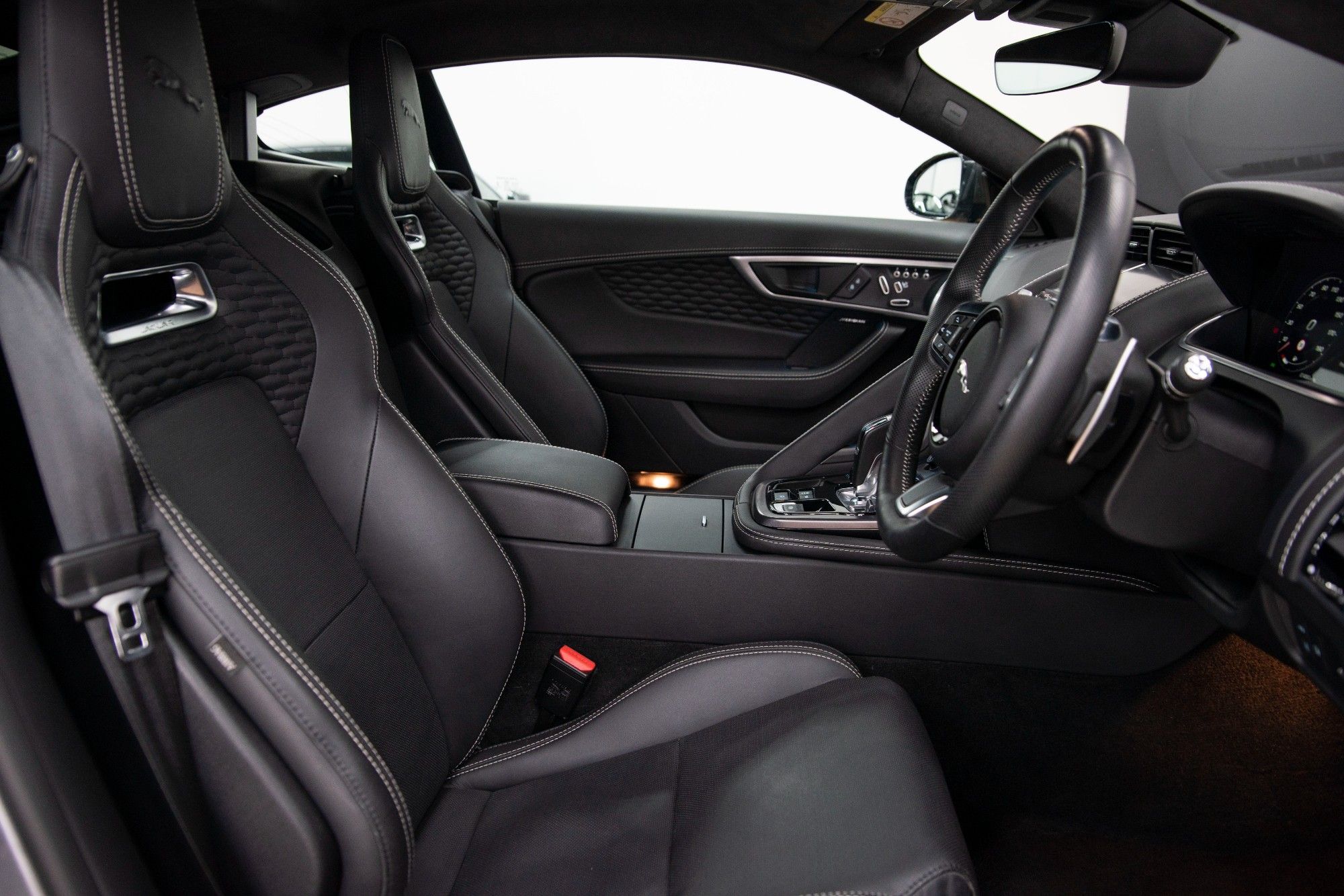 USED 2021 21 JAGUAR F-TYPE 5.0 V8 FIRST EDITION 