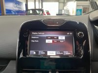 USED 2014 64 RENAULT CLIO  1.2 16V Dynamique MediaNav Hatchback 5dr Petrol Manual Euro 5 (75 ps) 