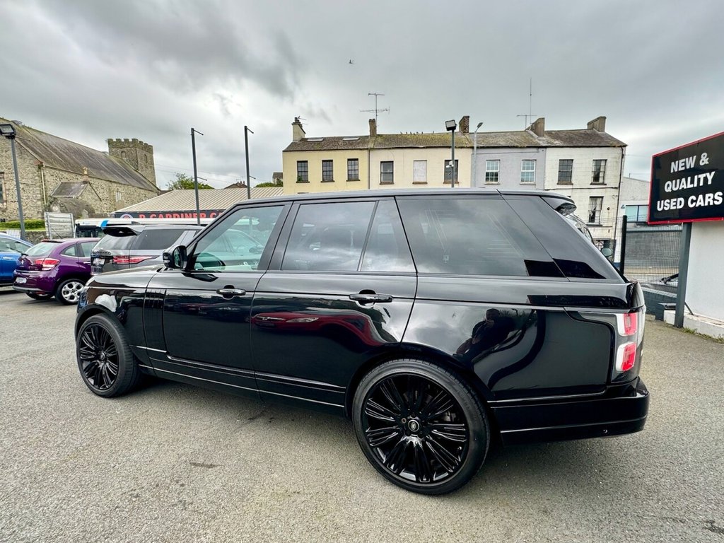 USED 2018 G LAND ROVER RANGE ROVER 3.0 TDV6 VOGUE SE 5d 255 BHP MERIDIAN/PANO ROOF/22" ALLOYS