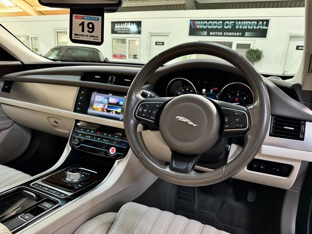 View our JAGUAR XF