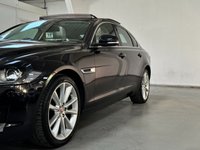 USED 2016 16 JAGUAR XF 2.0 PORTFOLIO 4d AUTO 177 BHP &pound;6,000 UPGRADES+PAN ROOF+19"s