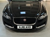 USED 2016 16 JAGUAR XF 2.0 PORTFOLIO 4d AUTO 177 BHP &pound;6,000 UPGRADES+PAN ROOF+19"s