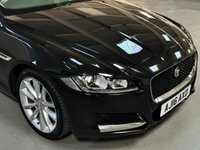 USED 2016 16 JAGUAR XF 2.0 PORTFOLIO 4d AUTO 177 BHP &pound;6,000 UPGRADES+PAN ROOF+19"s