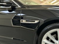 USED 2016 16 JAGUAR XF 2.0 PORTFOLIO 4d AUTO 177 BHP &pound;6,000 UPGRADES+PAN ROOF+19"s
