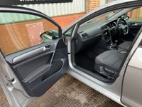 USED 2018 68 VOLKSWAGEN GOLF 1.6 SE NAVIGATION TDI 5d 114 BHP *FSH *ZERO DEPO FINANCE *1  OWNER
