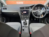 USED 2018 68 VOLKSWAGEN GOLF 1.6 SE NAVIGATION TDI 5d 114 BHP *FSH *ZERO DEPO FINANCE *1  OWNER