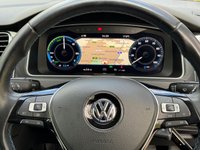 USED 2019 69 VOLKSWAGEN GOLF E-GOLF 5d 135 BHP 