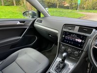 USED 2019 69 VOLKSWAGEN GOLF E-GOLF 5d 135 BHP 