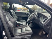 USED 2017 17 VOLVO XC60 2.4 D5 R-DESIGN LUX NAV AWD 5d 217 BHP 