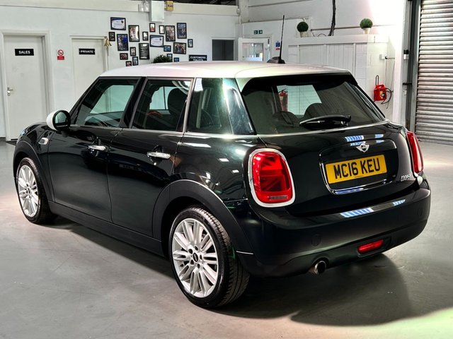 View our MINI HATCH COOPER