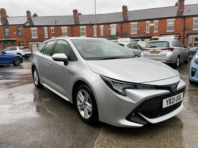 2021 COROLLA 1.8 ICON TECH 5D 121 BHP BUY ONLINE. NATIONWIDE DELIVERY. CLICK COLLECT... photo