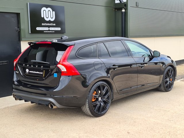 View our VOLVO V60