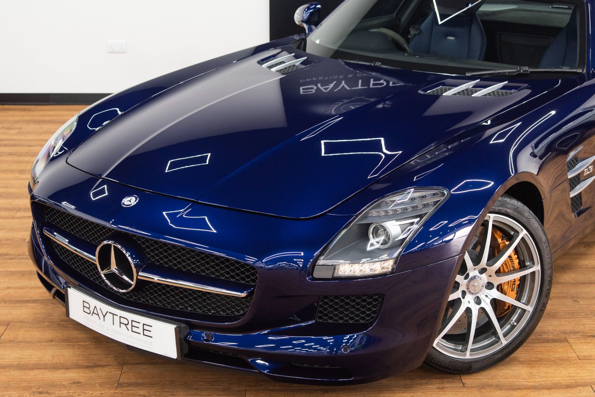 USED 2011 60 MERCEDES-BENZ SLS 6.2 SLS AMG 