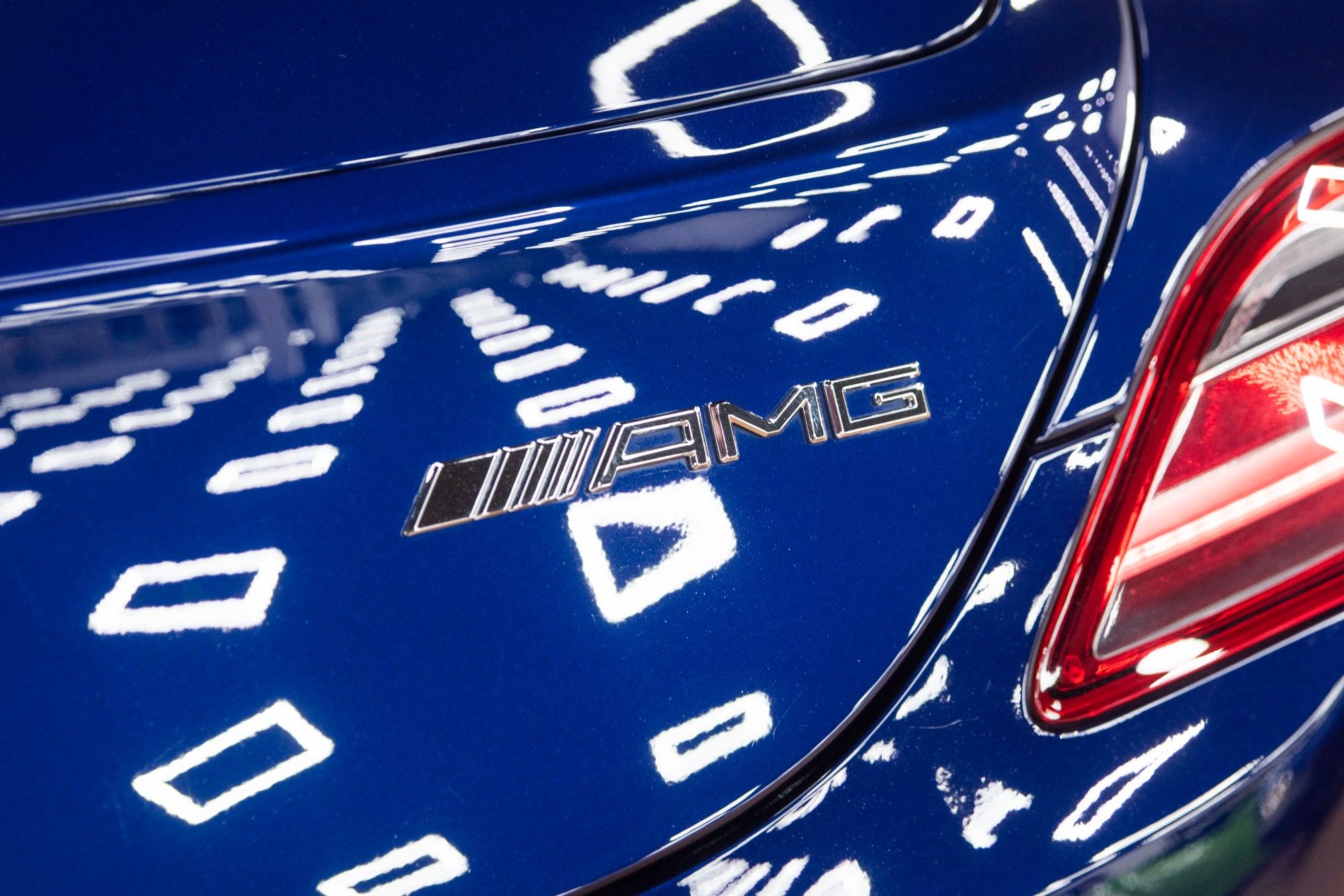 USED 2011 60 MERCEDES-BENZ SLS 6.2 SLS AMG 