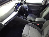USED 2023 73 VOLKSWAGEN GOLF 1.5 LIFE TSI 5d 129 BHP SAT NAV CRUISE PARK SENSORS ONLY 4000 MILES