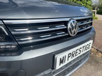 USED 2017 66 VOLKSWAGEN TIGUAN 2.0 SEL TDI BMT 4MOTION DSG 5d 148 BHP APPLE CAR PLAY-FULL SERVICE HISTORY