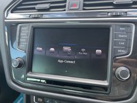 USED 2017 66 VOLKSWAGEN TIGUAN 2.0 SEL TDI BMT 4MOTION DSG 5d 148 BHP APPLE CAR PLAY-FULL SERVICE HISTORY