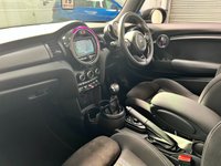 USED 2021 21 MINI CONVERTIBLE 1.5 COOPER SPORT 2d 134 BHP 