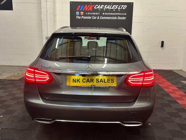 2017 Mercedes-Benz C-Class - Photo 12