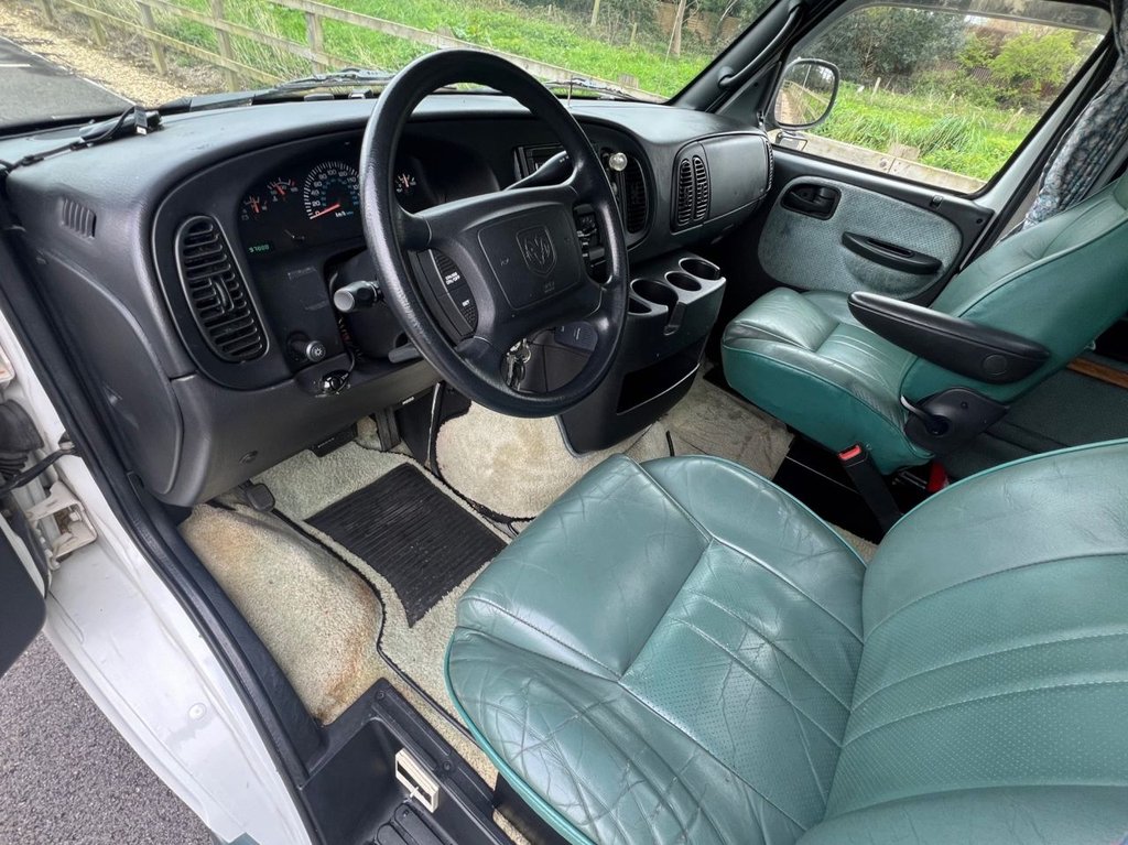 USED 2002 02 DODGE ROADTREK RAM 2500 // 5200cc // Camper Van // Px swap  