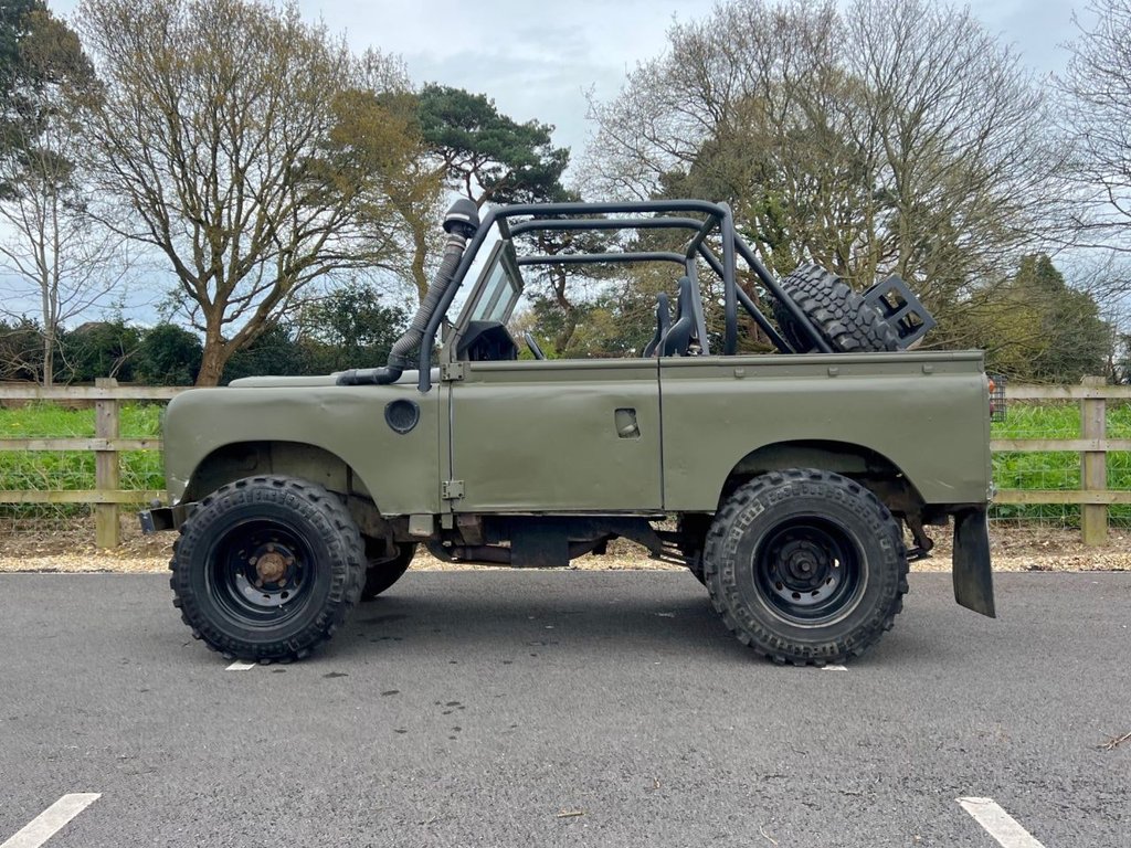 USED 1974 LAND ROVER SERIES 111 V8 3500cc // 4x4 Truck // px swap  