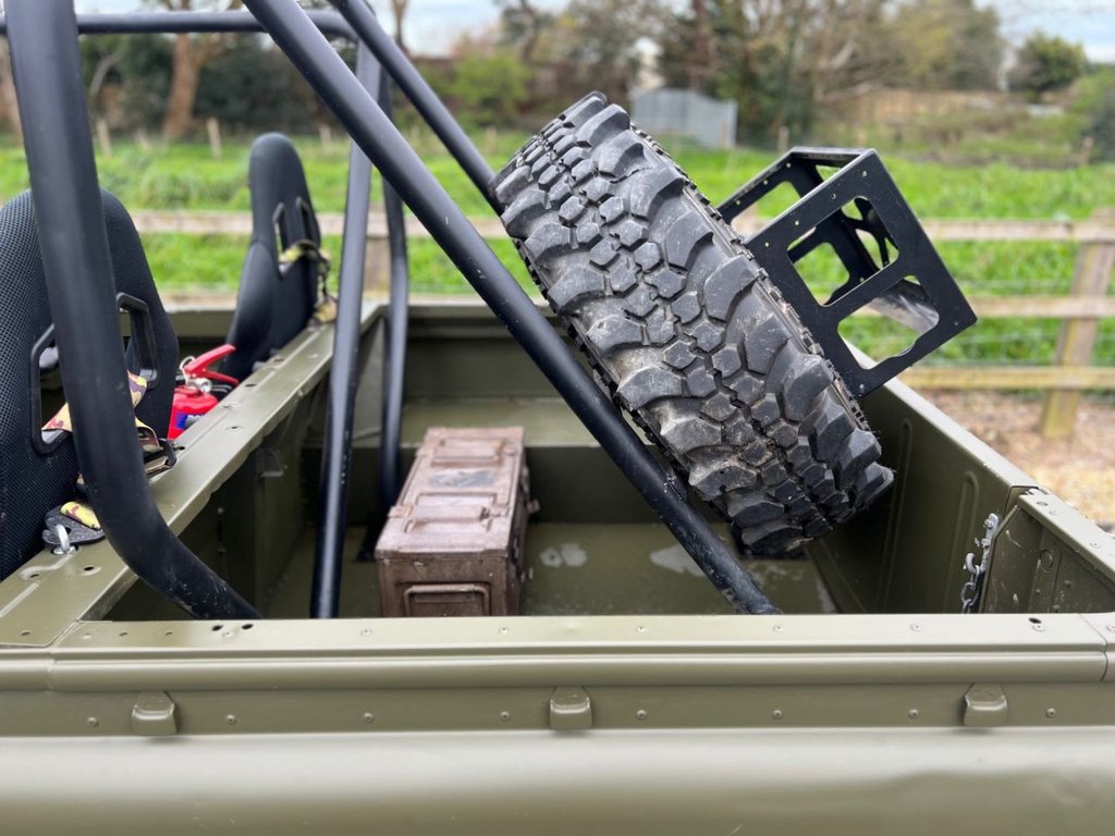 USED 1974 LAND ROVER SERIES 111 V8 3500cc // 4x4 Truck // px swap  