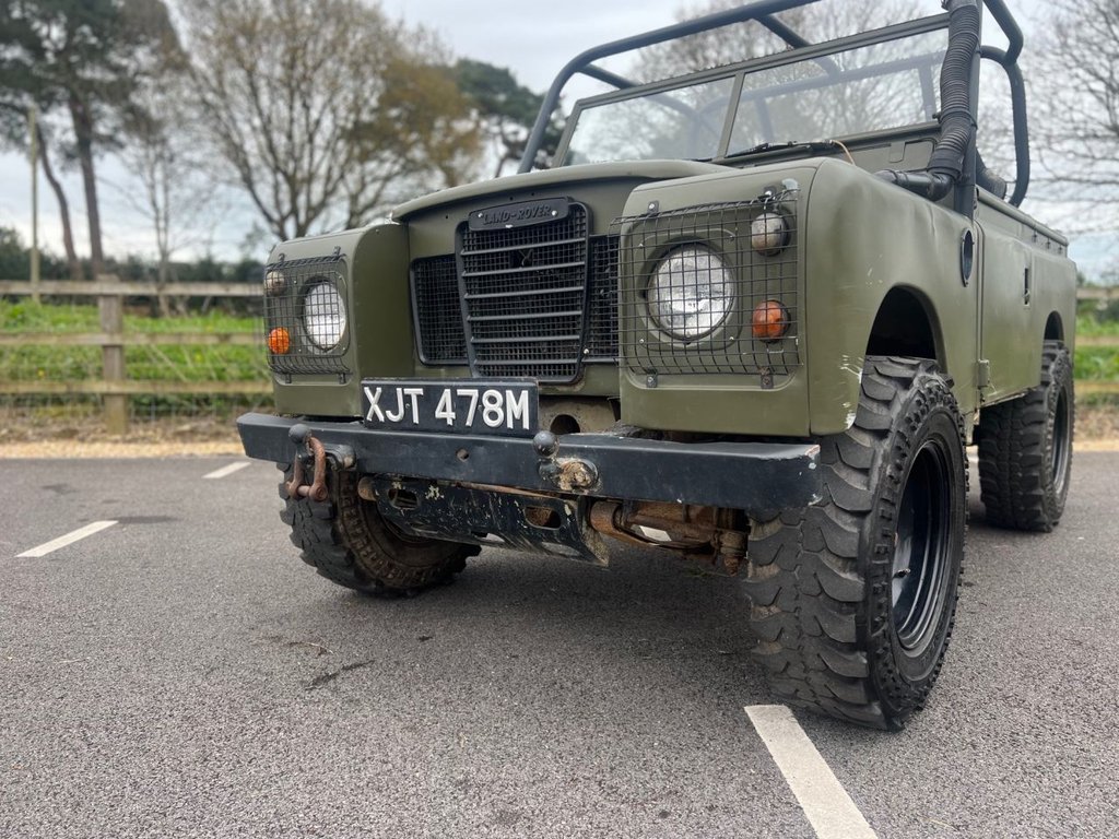 USED 1974 LAND ROVER SERIES 111 V8 3500cc // 4x4 Truck // px swap  