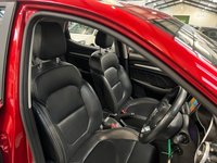 USED 2018 18 MG MG ZS 1.0L EXCLUSIVE 5d AUTO 110 BHP 1 Previous Owner, Camera