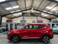 USED 2018 18 MG MG ZS 1.0L EXCLUSIVE 5d AUTO 110 BHP 1 Previous Owner, Camera