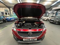 USED 2018 18 MG MG ZS 1.0L EXCLUSIVE 5d AUTO 110 BHP 1 Previous Owner, Camera