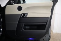 USED 2016 66 LAND ROVER RANGE ROVER SPORT 3.0 SDV6 AUTOBIOGRAPHY DYNAMIC 5d 306 BHP Stunning interior with the tilt and slide glass sunroof, reversing camera. Well worth a look.