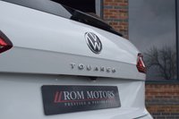 USED 2021 03 VOLKSWAGEN TOUAREG 3.0 V6 BLACK EDITION TDI 5d 228 BHP HEADS UP / DYNAUDIO / 1 OWNER