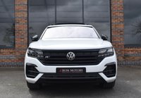 USED 2021 03 VOLKSWAGEN TOUAREG 3.0 V6 BLACK EDITION TDI 5d 228 BHP HEADS UP / DYNAUDIO / 1 OWNER