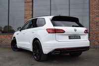 USED 2021 03 VOLKSWAGEN TOUAREG 3.0 V6 BLACK EDITION TDI 5d 228 BHP HEADS UP / DYNAUDIO / 1 OWNER