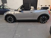 USED 2019 19 MINI CONVERTIBLE 1.5 COOPER EXCLUSIVE 2d 134 BHP 